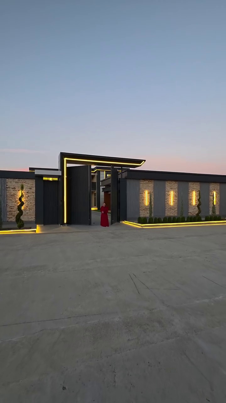 نمای ورودی